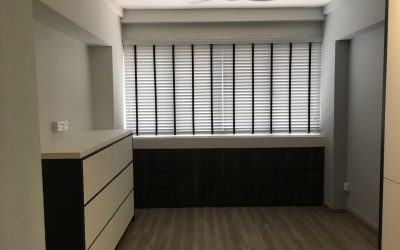 venetian blinds